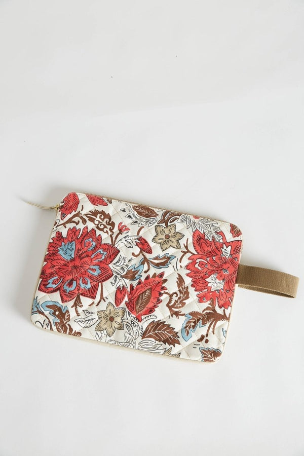 Laptop Cover 15" - Pippa - Red - Inoui Editions Europe