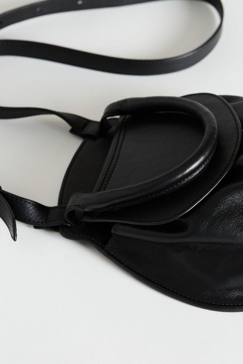 Leather Shell Bag - Black - Inoui Editions Europe