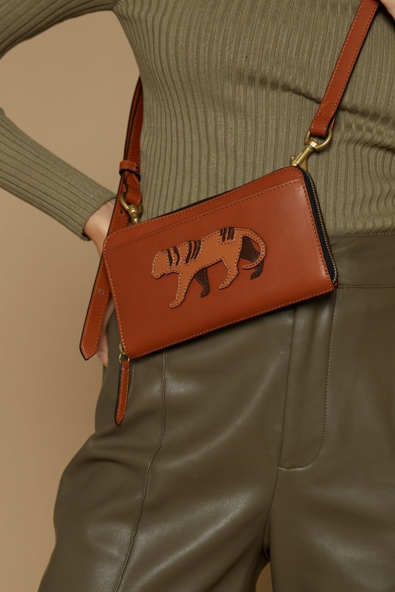 Leather Wallet (M) - Tiger - Vegetal - Inoui Editions Europe