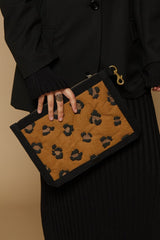 Quilted and Embroidered Pouch Strap - Leonard - Black - Inoui Editions Europe