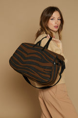 Quilted Moon Bag (L) - Tiger - Khaki - Inoui Editions Europe
