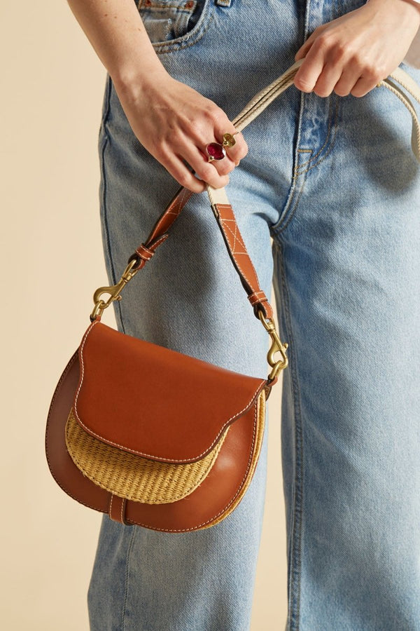 Vegetable Tanned Leather and Raffia Besace Bag - Moisson - Vegetal - Inoui Editions Europe